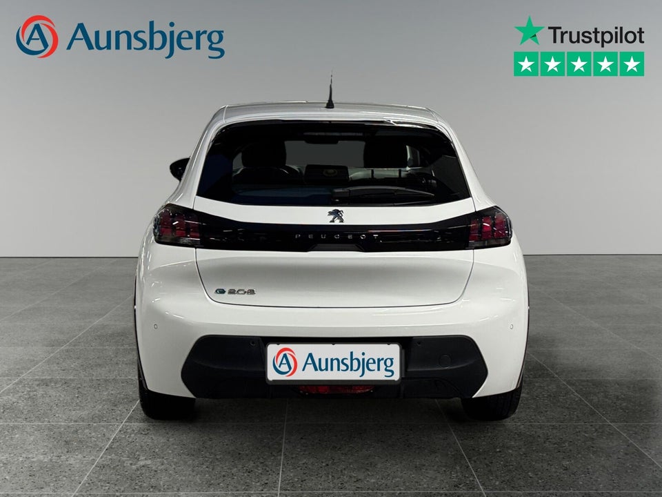 Peugeot e-208 50 Active 5d