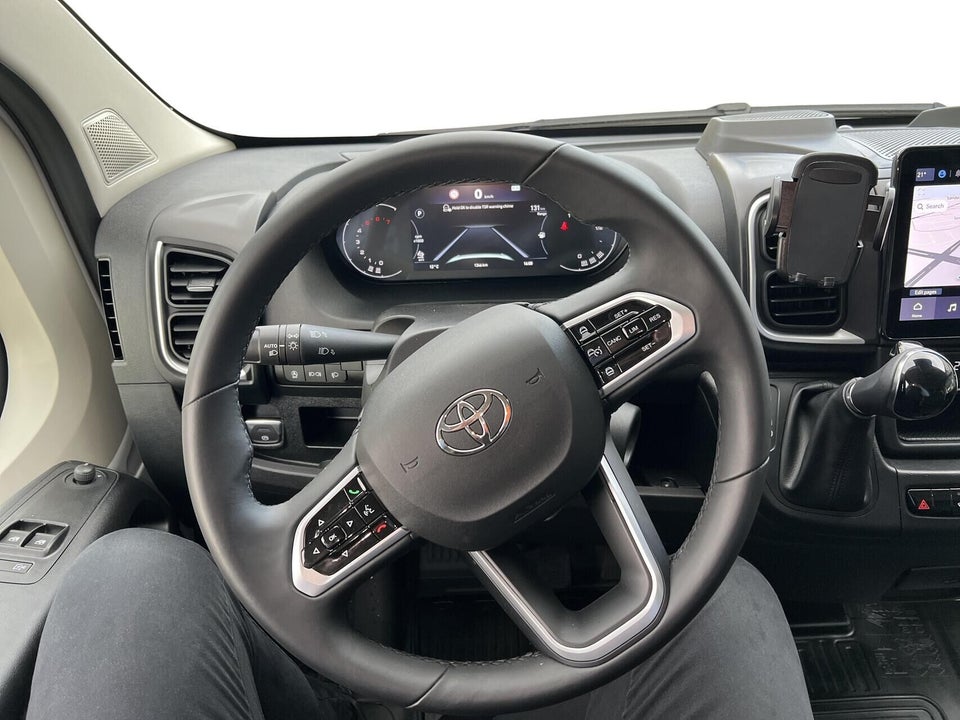 Toyota ProAce Max 2,2 D 180 Comfort Master Kassevogn L3H2 aut.