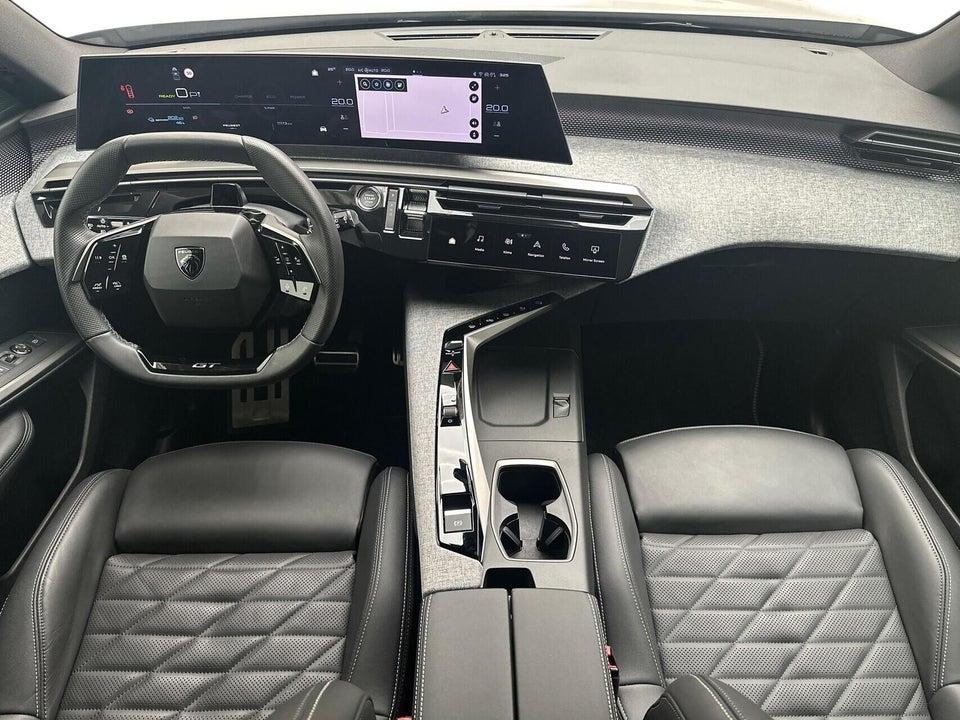 Peugeot e-5008 77 GT Pack AWD 7prs 5d
