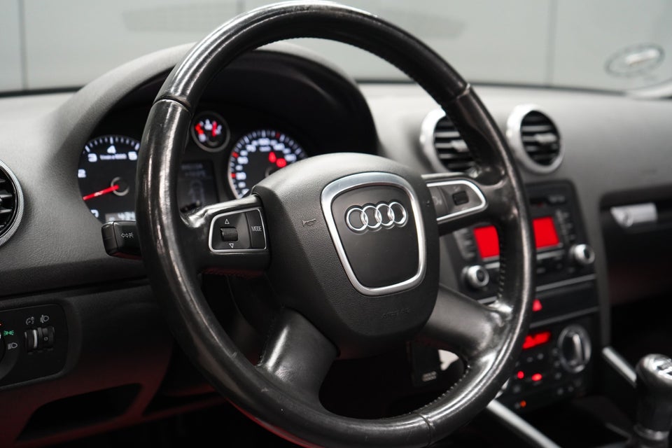 Audi A3 1,8 TFSi Ambition Cabriolet 2d