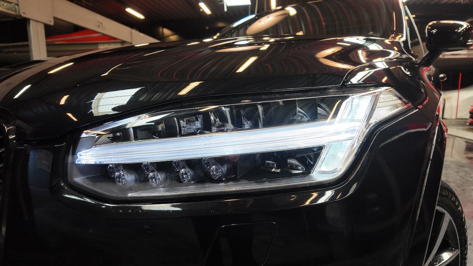 Volvo XC90 2,0 T8 ReCharge Ultimate Dark aut. AWD 7prs 5d