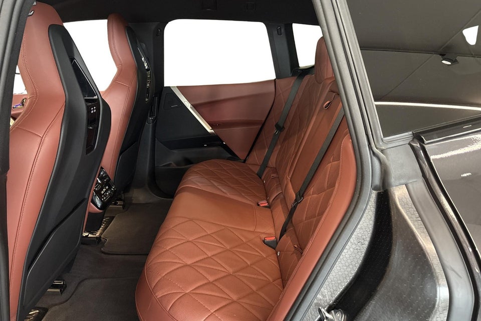 BMW iX xDrive40 Fully Charged 5d