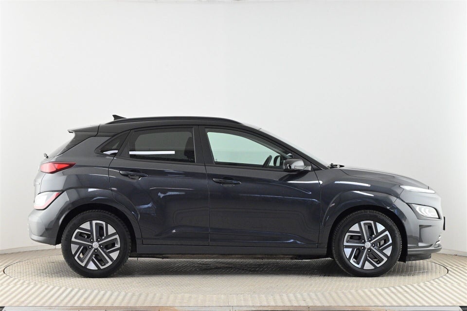 Hyundai Kona 64 EV Ultimate 5d