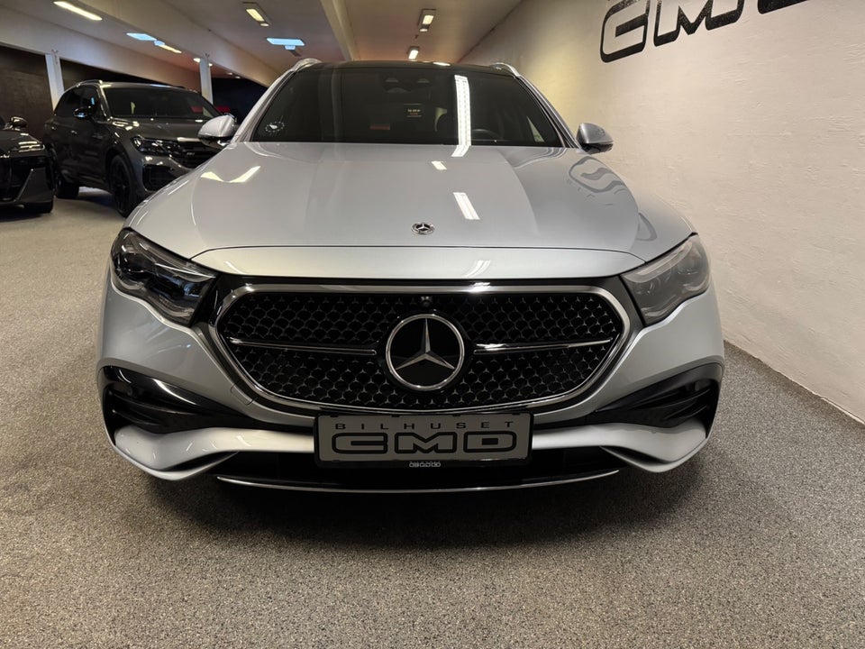 Mercedes E300 e 2,0 AMG Line stc. aut. 5d