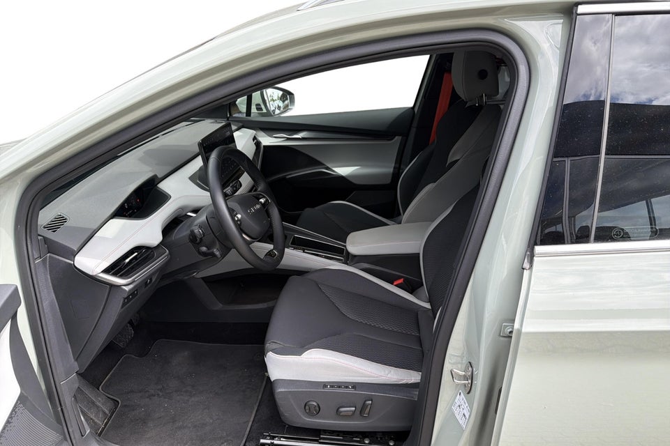 Skoda Elroq 85 iV Lodge 5d