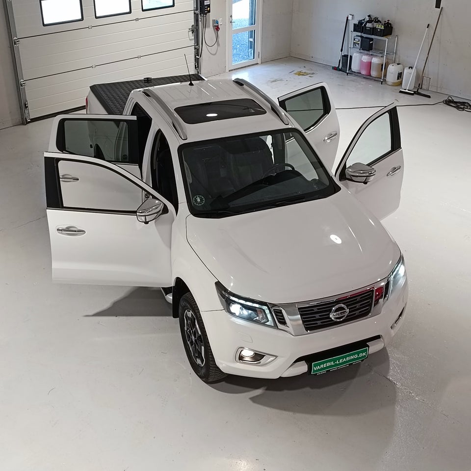 Nissan Navara 2,3 dCi 190 Db.Kab Tekna aut. 4d