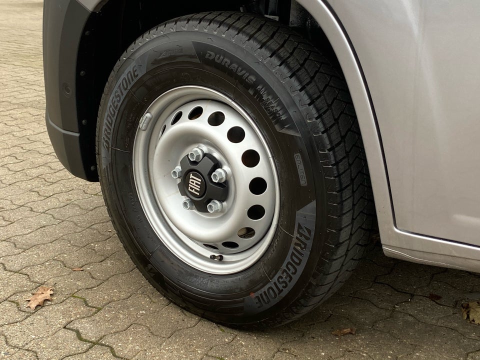 Fiat Ducato 35 Maxi 2,2 MJT 180 Kassevogn L2H2 Pro+ aut.