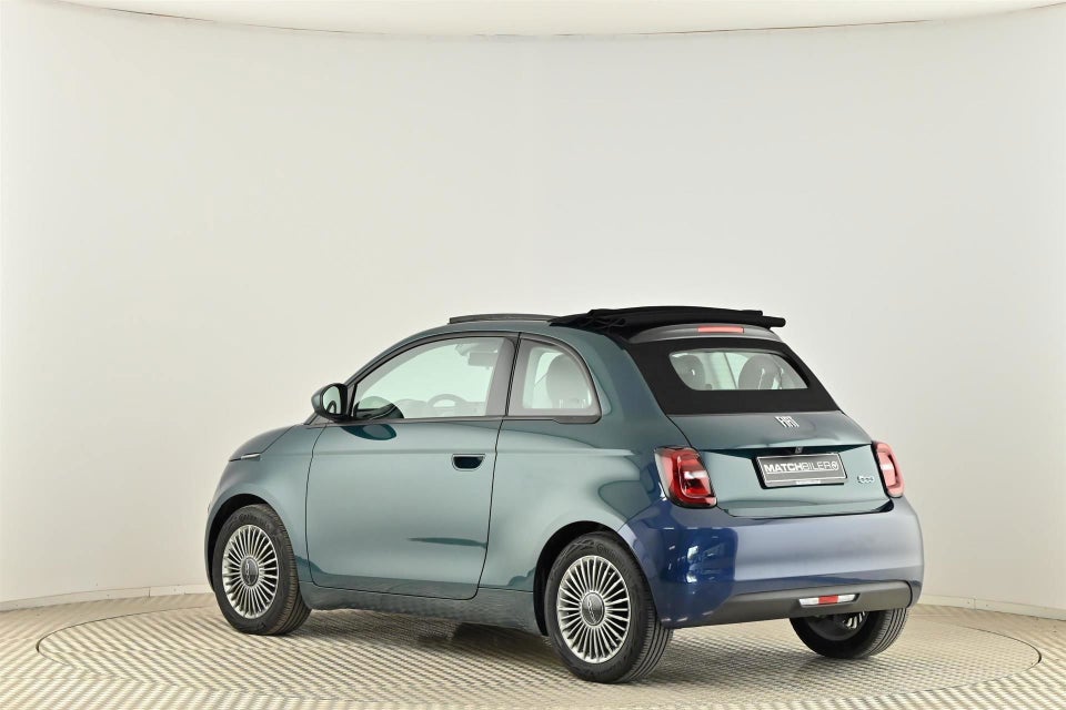 Fiat 500e Icon Cabrio 2d