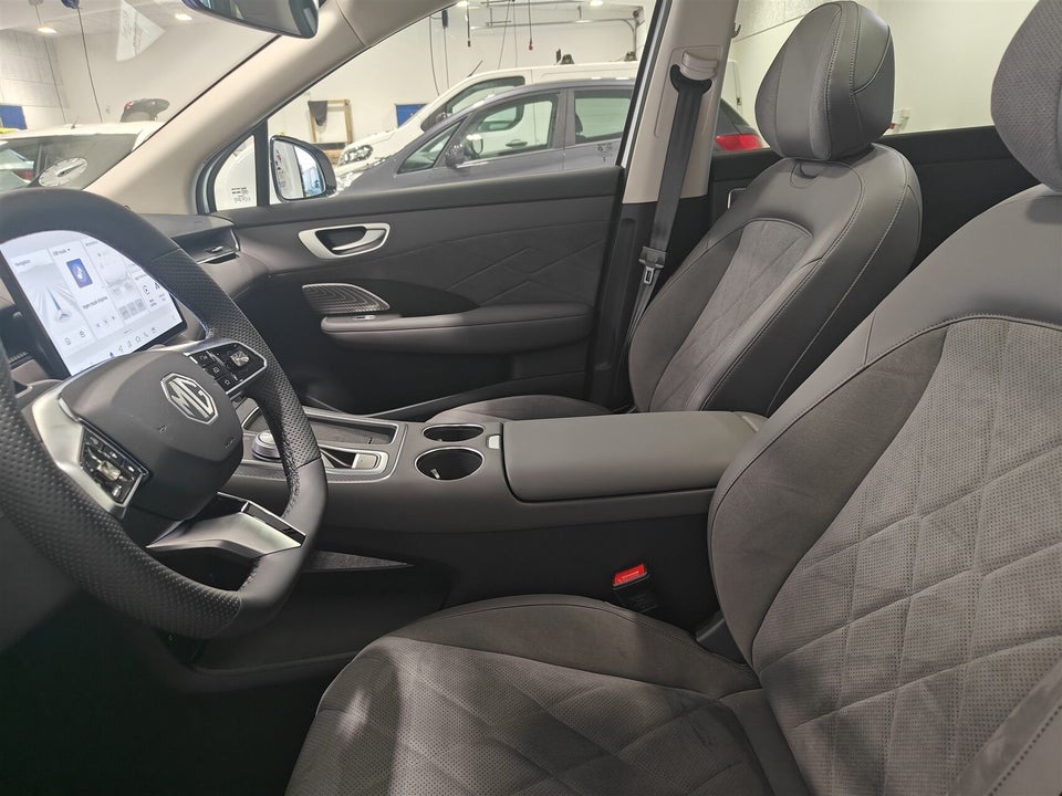 MG MGS6 77 Luxury Performance AWD 5d