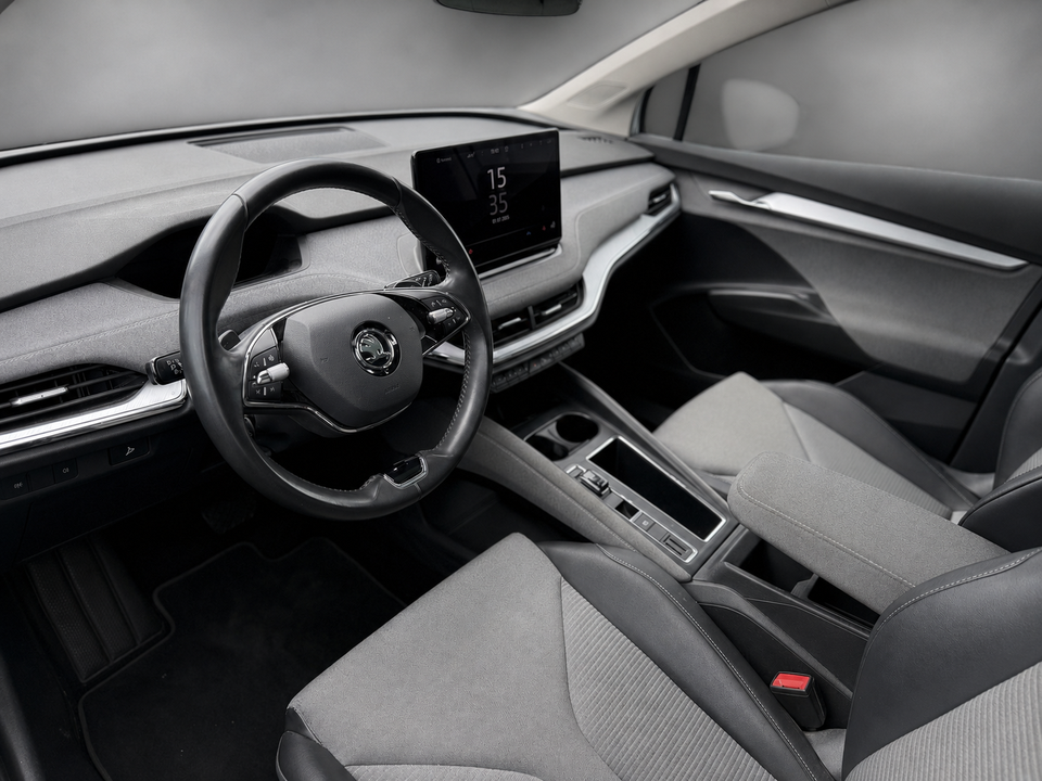 Skoda Enyaq 80 iV Plus Suite 5d