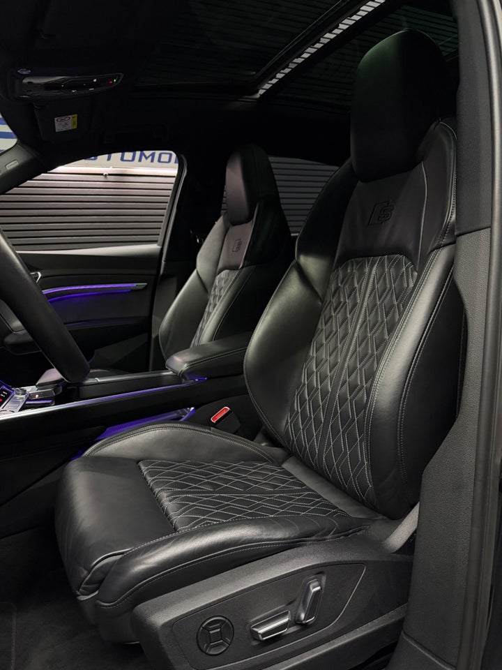 Audi e-tron 55 S-line Sportback quattro 5d