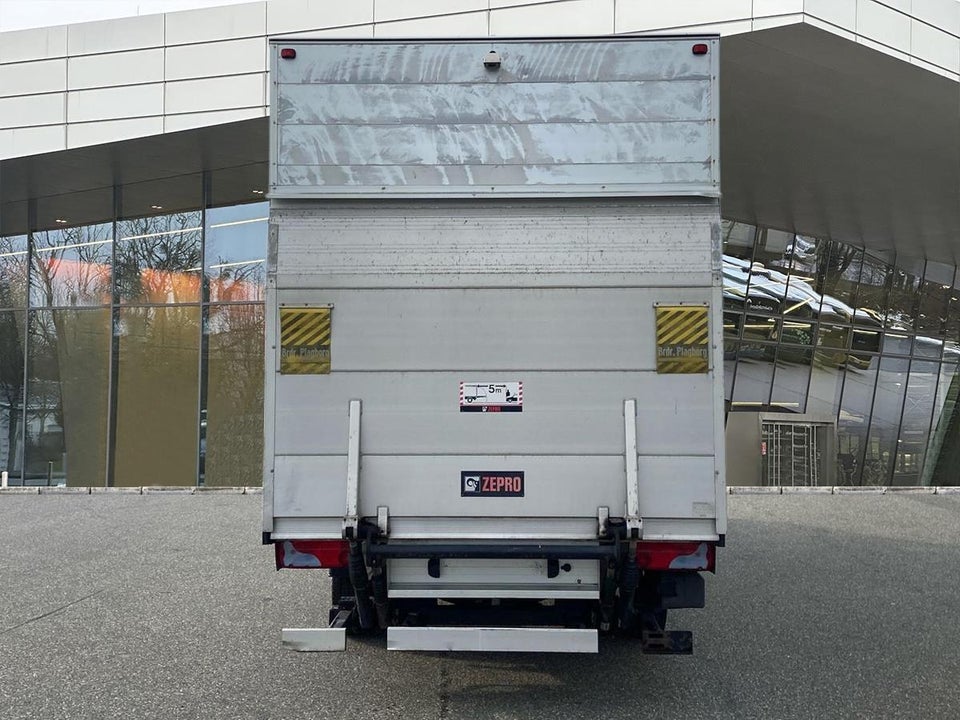 MAN TGE 2,0 3.180 Chassis L3 aut. FWD