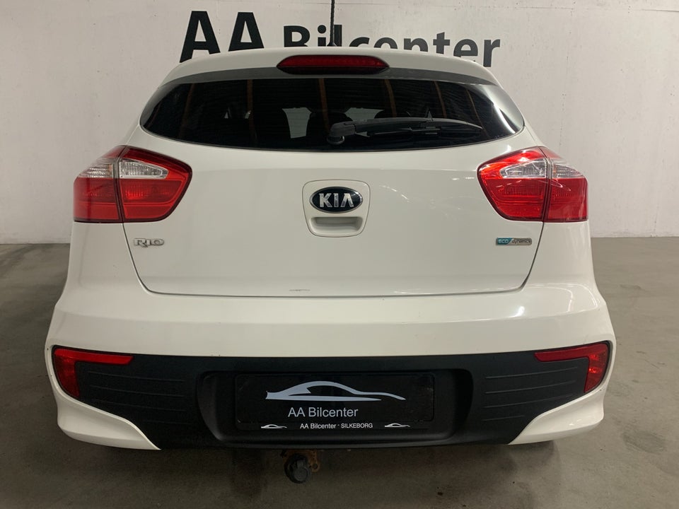 Kia Rio 1,1 CRDi 75 Intro Edition 5d