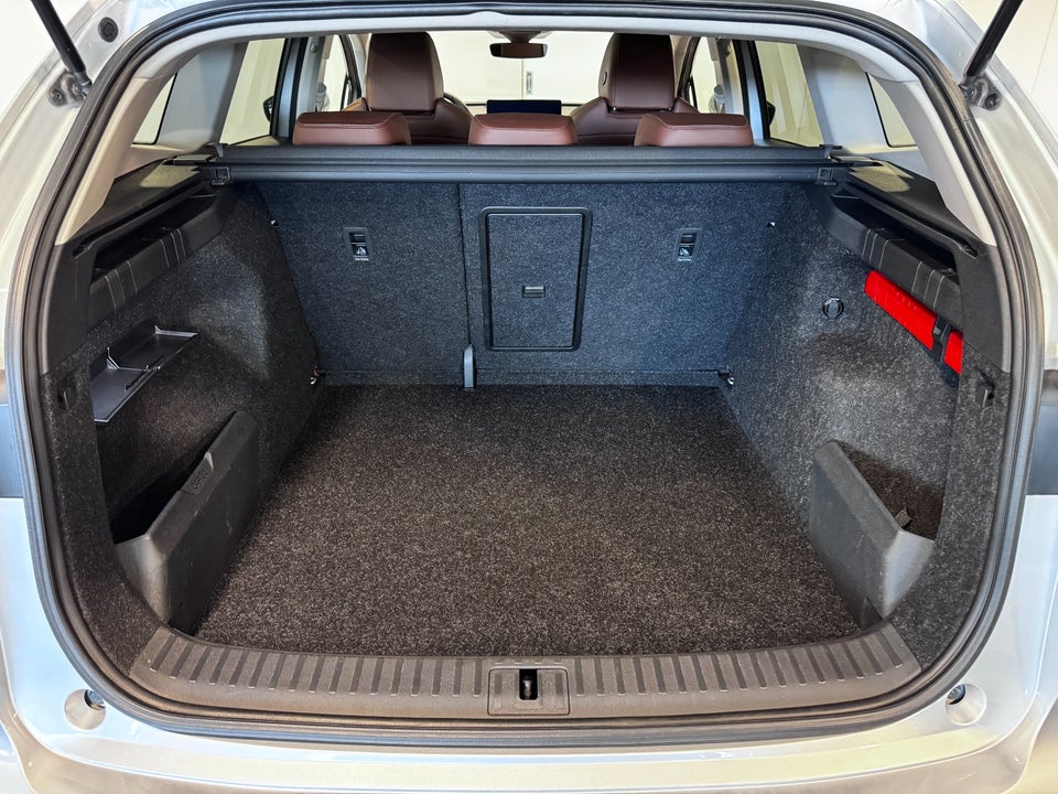 Skoda Enyaq 80 iV Suite 5d