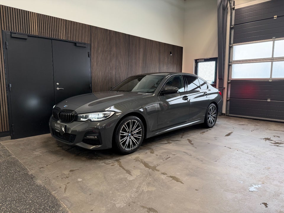 BMW 330e 2,0 M-Sport aut. 4d