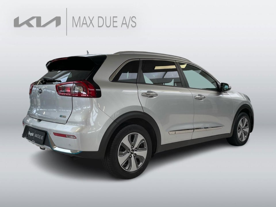 Kia Niro 1,6 HEV Advance DCT 5d