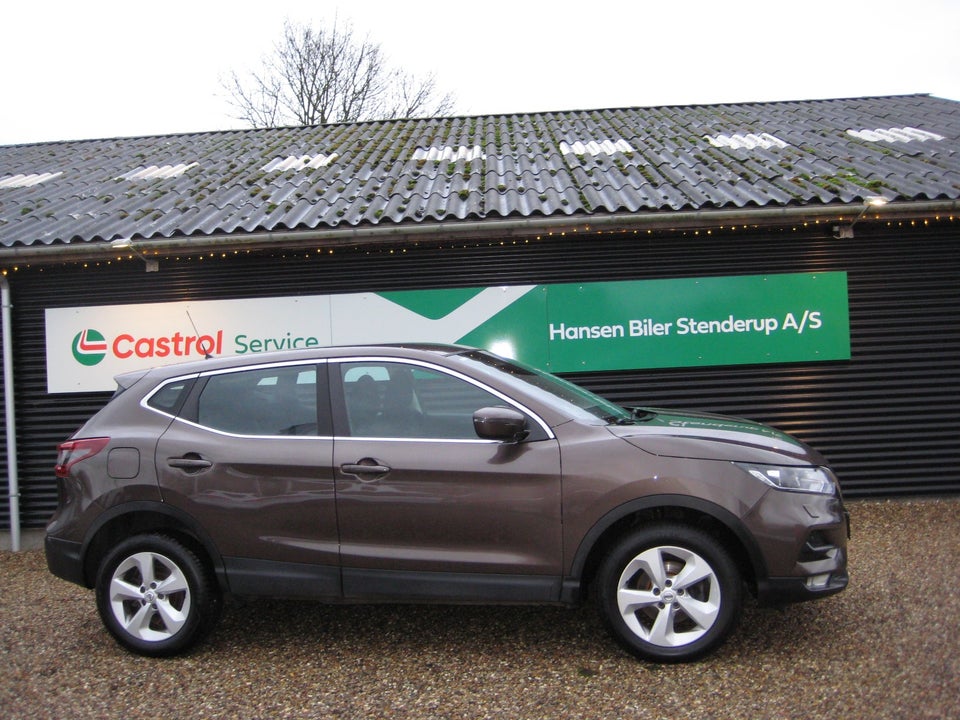 Nissan Qashqai 1,3 Dig-T 140 Acenta 5d