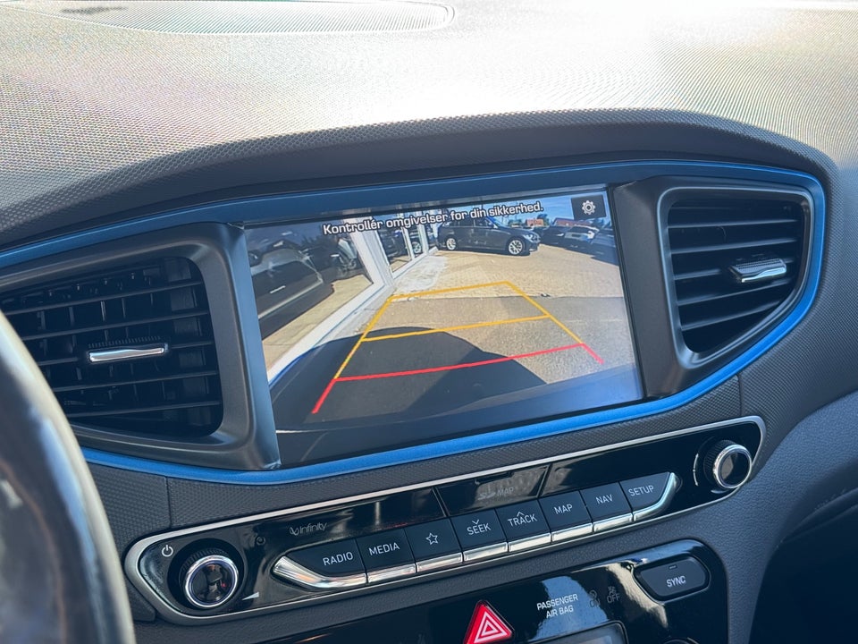 Hyundai Ioniq 1,6 PHEV Premium DCT 5d