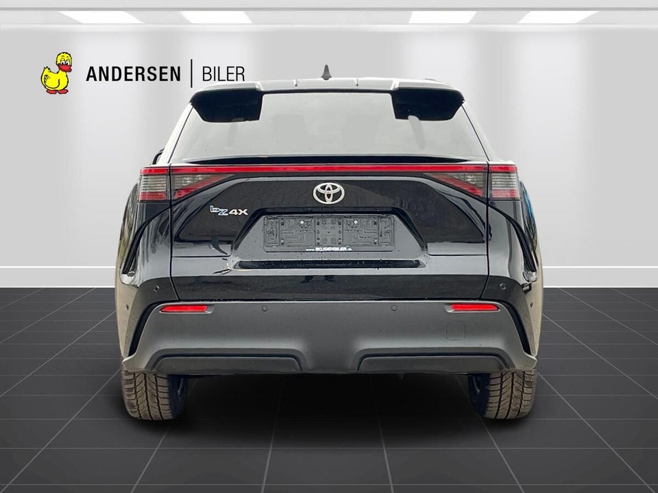 Toyota bZ4X Executive 5d