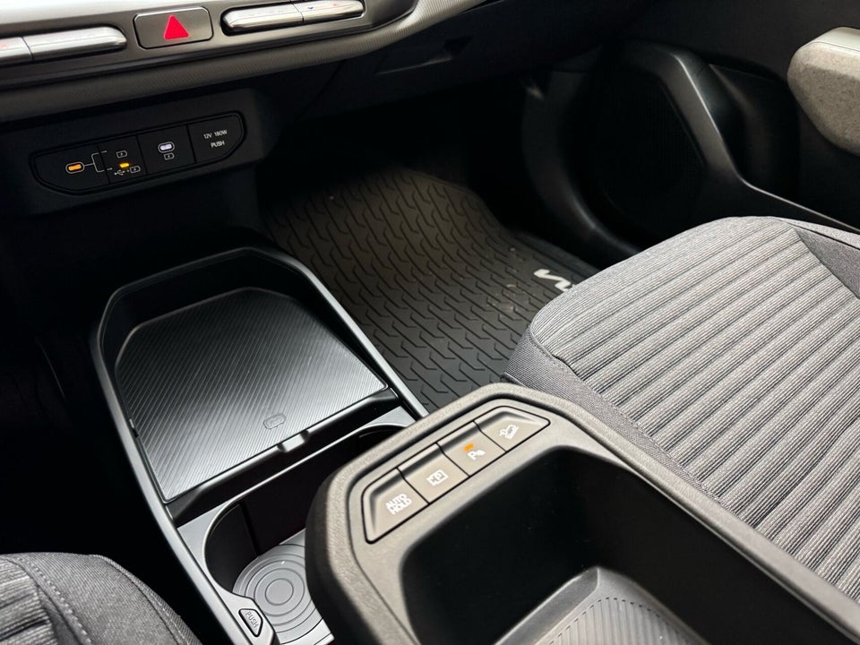 Kia EV4 58 Standard Range Access 5d