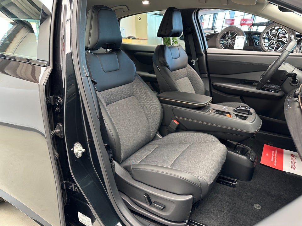 Nissan Ariya 63 Engage 5d