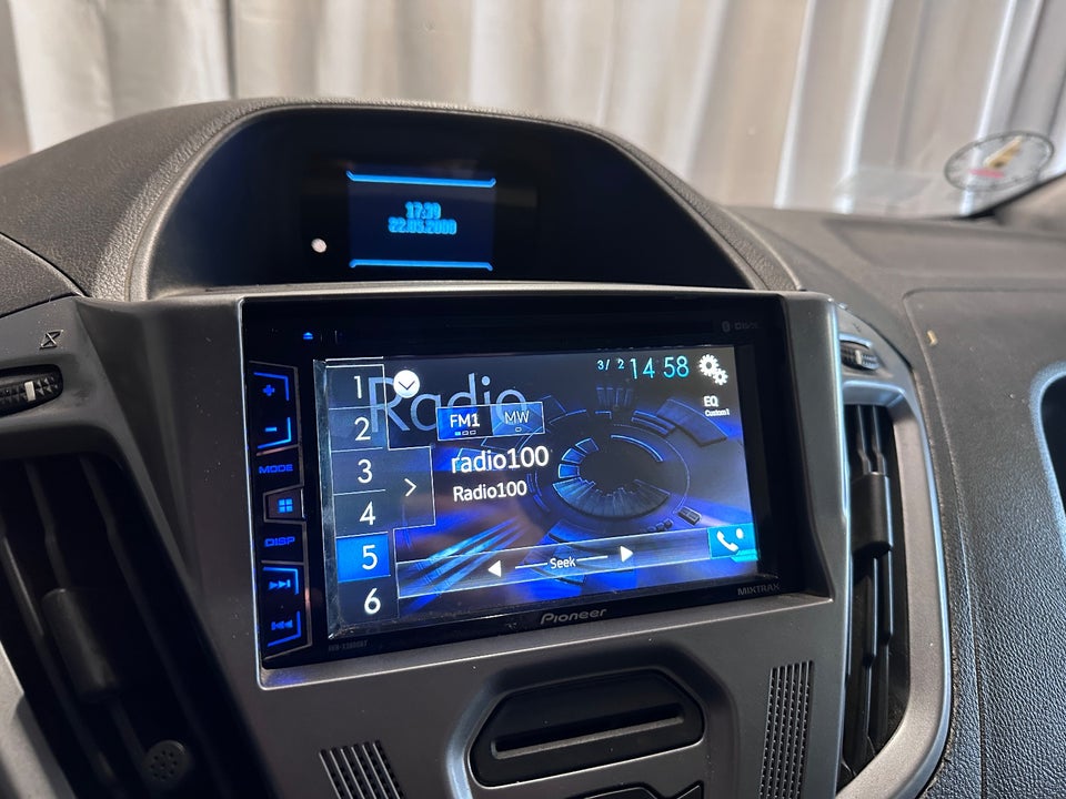 Ford Transit Custom 270S 2,2 TDCi 125 Ambiente Van 5d