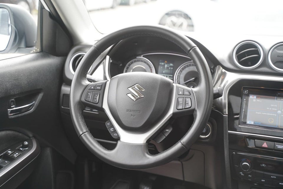 Suzuki Vitara 1,4 mHybrid Adventure 5d