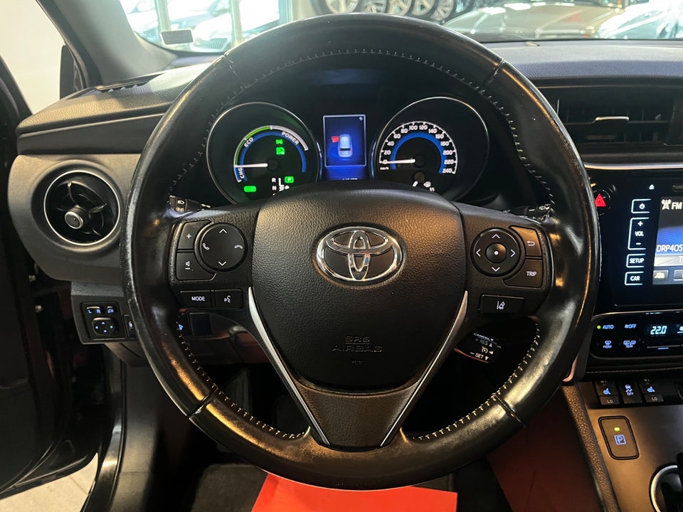 Toyota Auris 1,8 Hybrid H2 Comfort Touring Sports CVT 5d