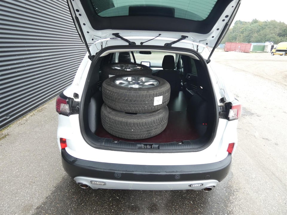 Ford Kuga 2,5 PHEV Titanium CVT Van 5d