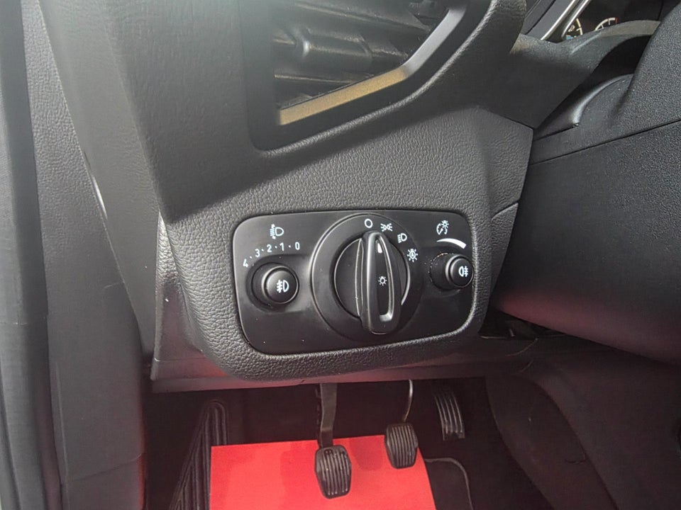 Ford C-MAX 1,5 SCTi 150 Fun 5d