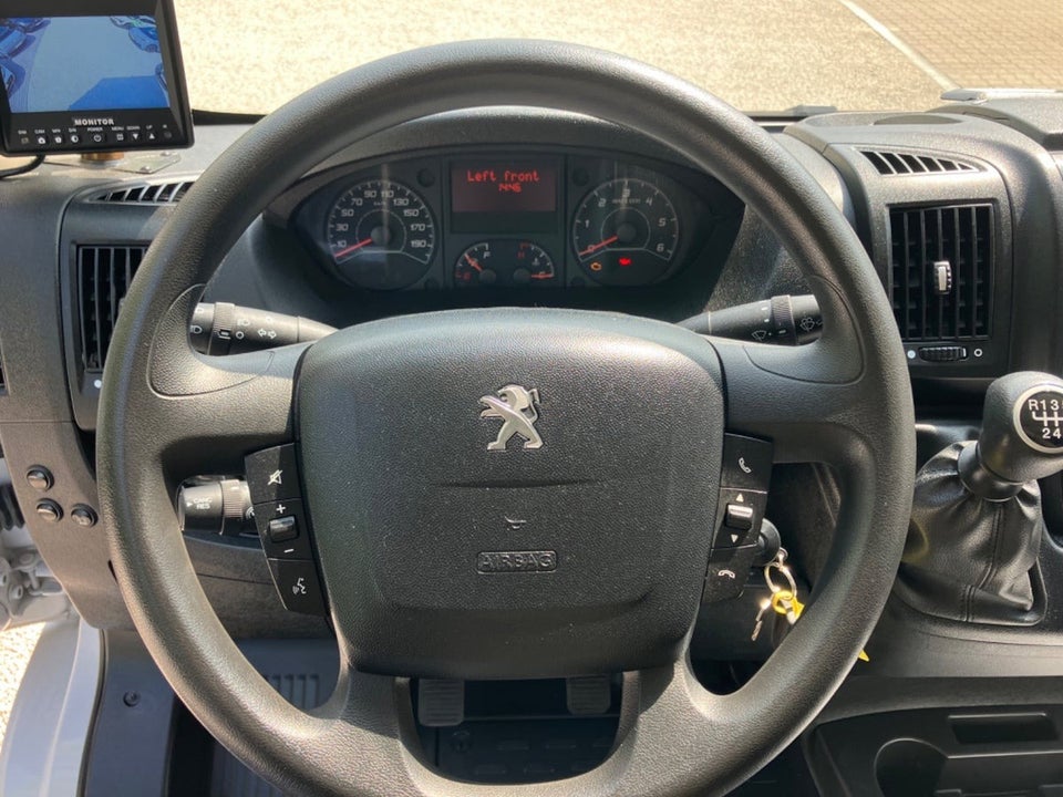 Peugeot Boxer 335 2,2 BlueHDi 140 L3 Plus Alukasse m/lift 2d