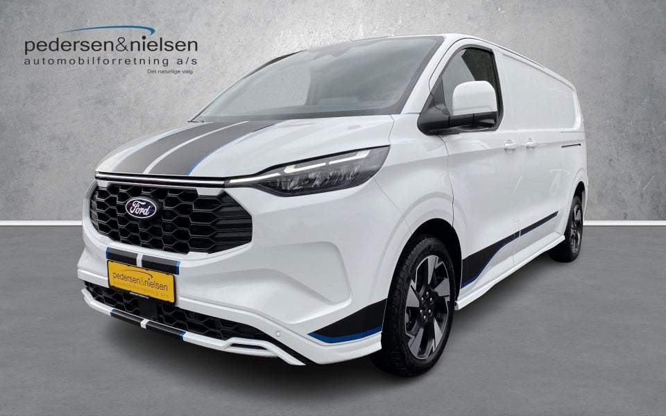 Ford Transit Custom 320L 2,5 PHEV Sport CVT