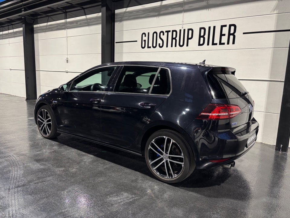 VW Golf VII 1,4 GTE Highline DSG 5d