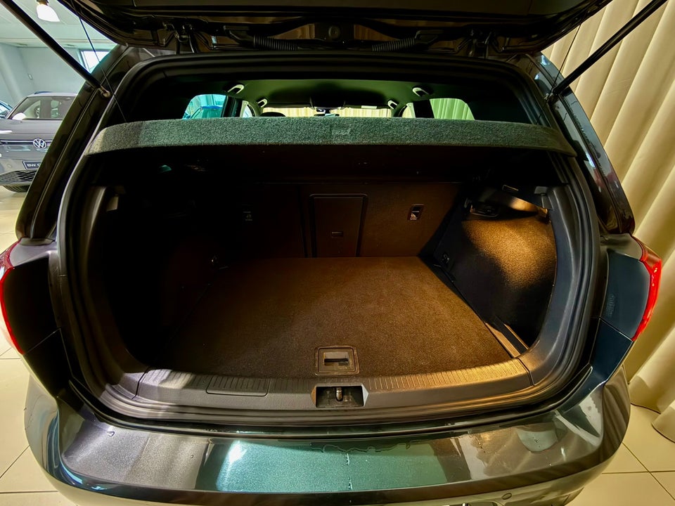 VW Golf VII 2,0 GTi Performance DSG BMT 5d