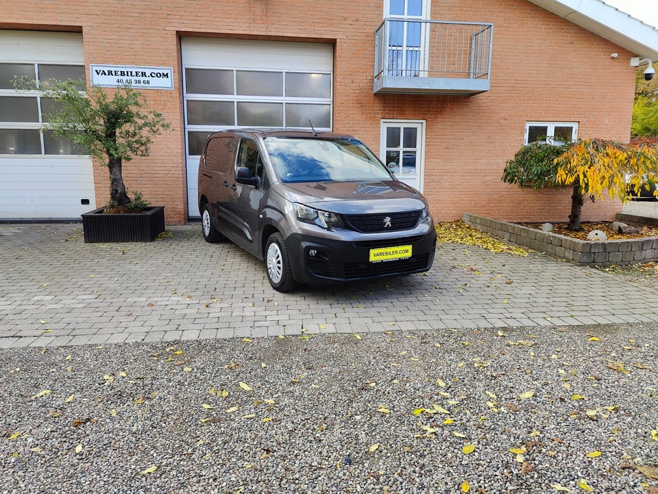 Peugeot Partner 1,5 BlueHDi 130 L2V2 Plus EAT8 Van