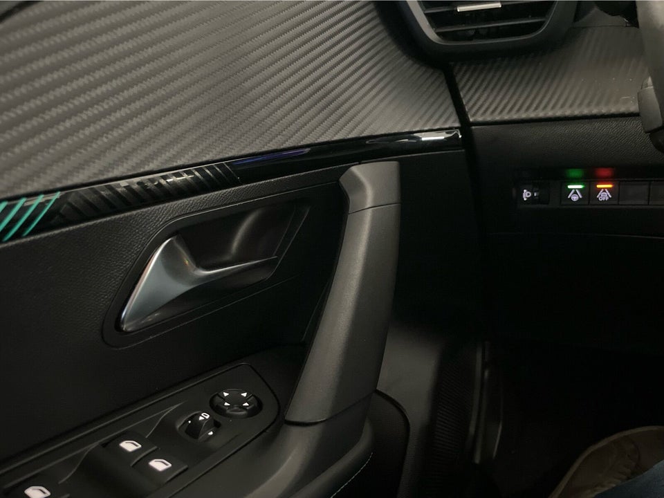 Peugeot 2008 1,2 PureTech 130 Allure Pack EAT8 5d