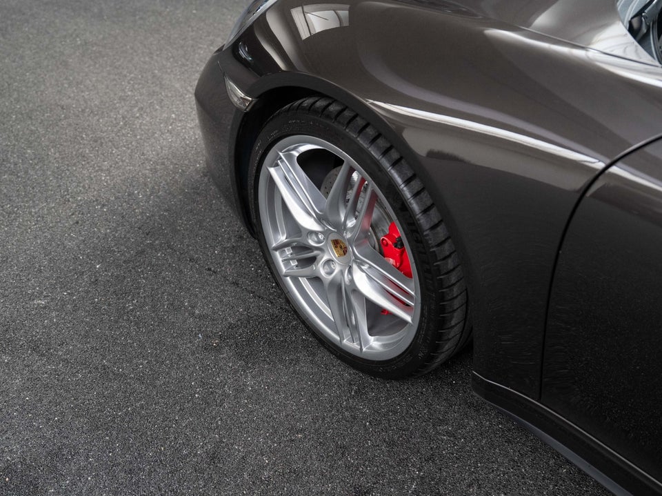 Porsche 911 Carrera 4S 3,8 Cabriolet PDK 2d