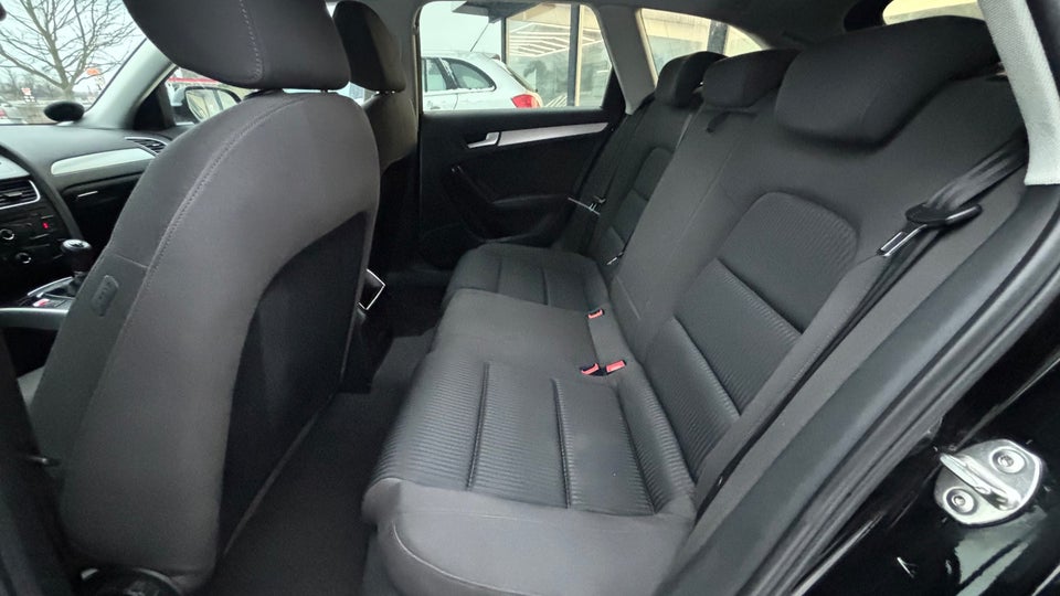 Audi A4 1,8 TFSi 120 Avant 5d