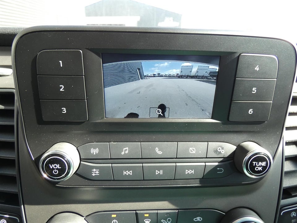 Ford Transit 350 L3 Chassis 2,0 EcoBlue Db.Kab Trend H1 FWD