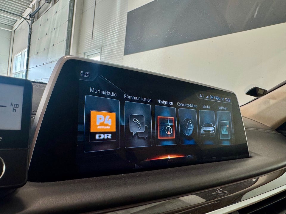 BMW 750i 4,4 xDrive aut. 4d