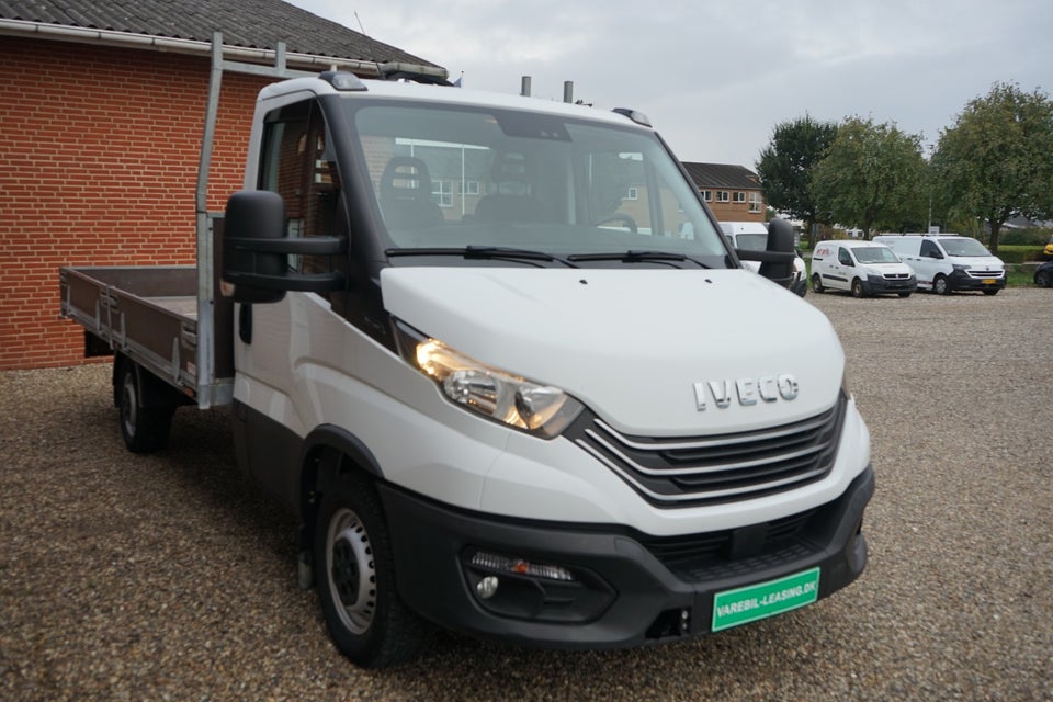 Iveco Daily 2,3 35S14 4100mm Lad 2d