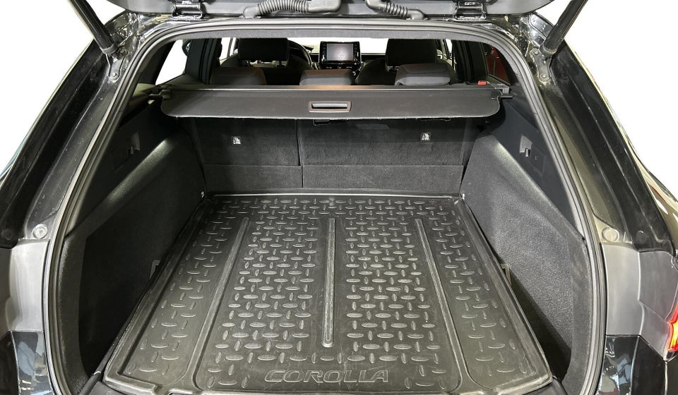 Toyota Corolla 1,8 Hybrid H3 Smart Touring Sports MDS 5d