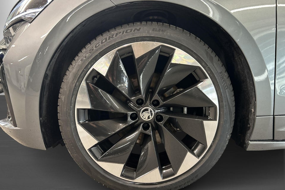 Skoda Enyaq 80 iV Sportline 5d