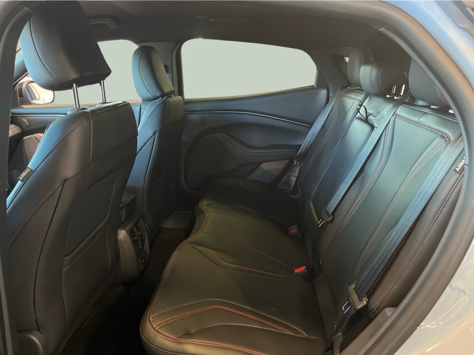 Ford Mustang Mach-E 98 Premium Extended Range 5d