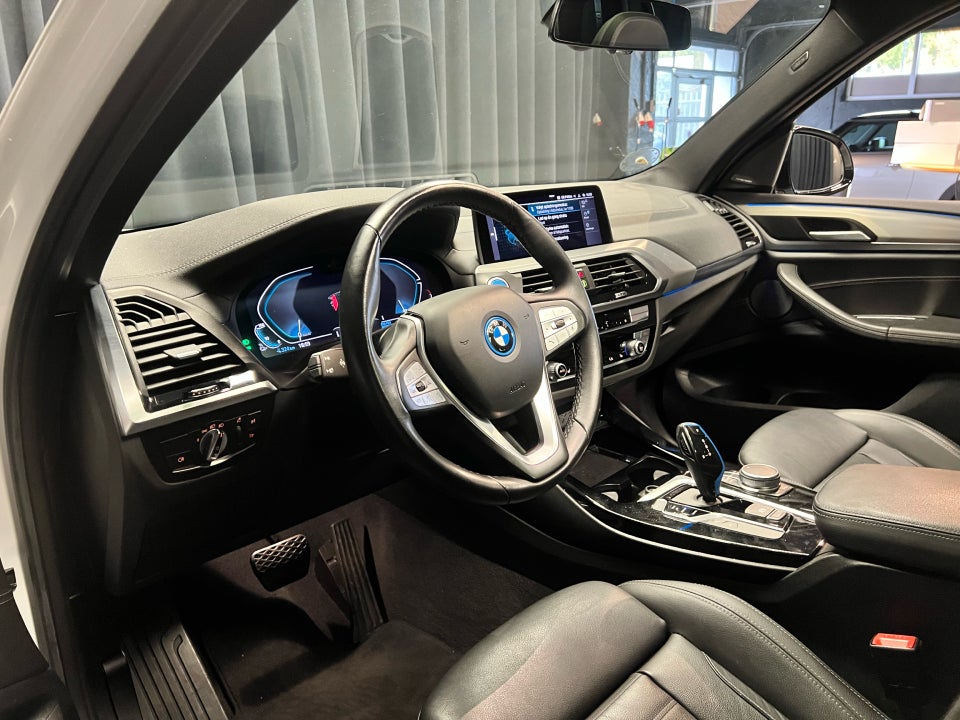 BMW iX3 Charged Plus 5d