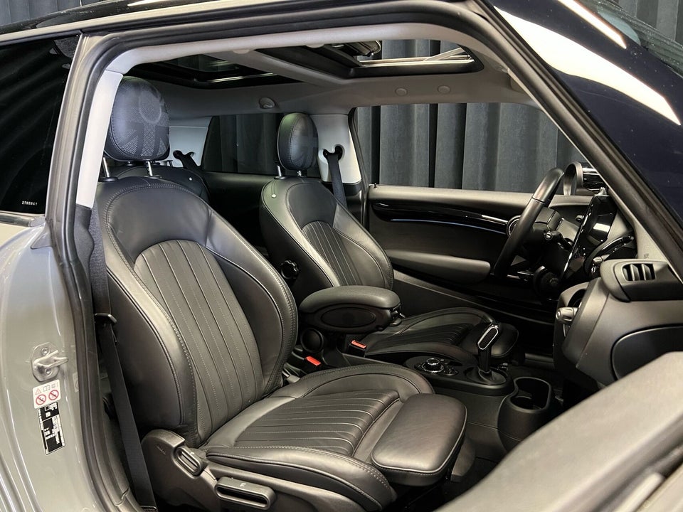 MINI Cooper SE Yours Lounge 3d