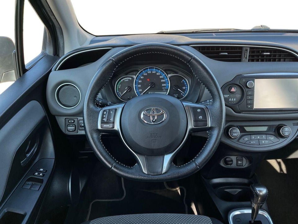 Toyota Yaris 1,5 Hybrid H2 e-CVT 5d