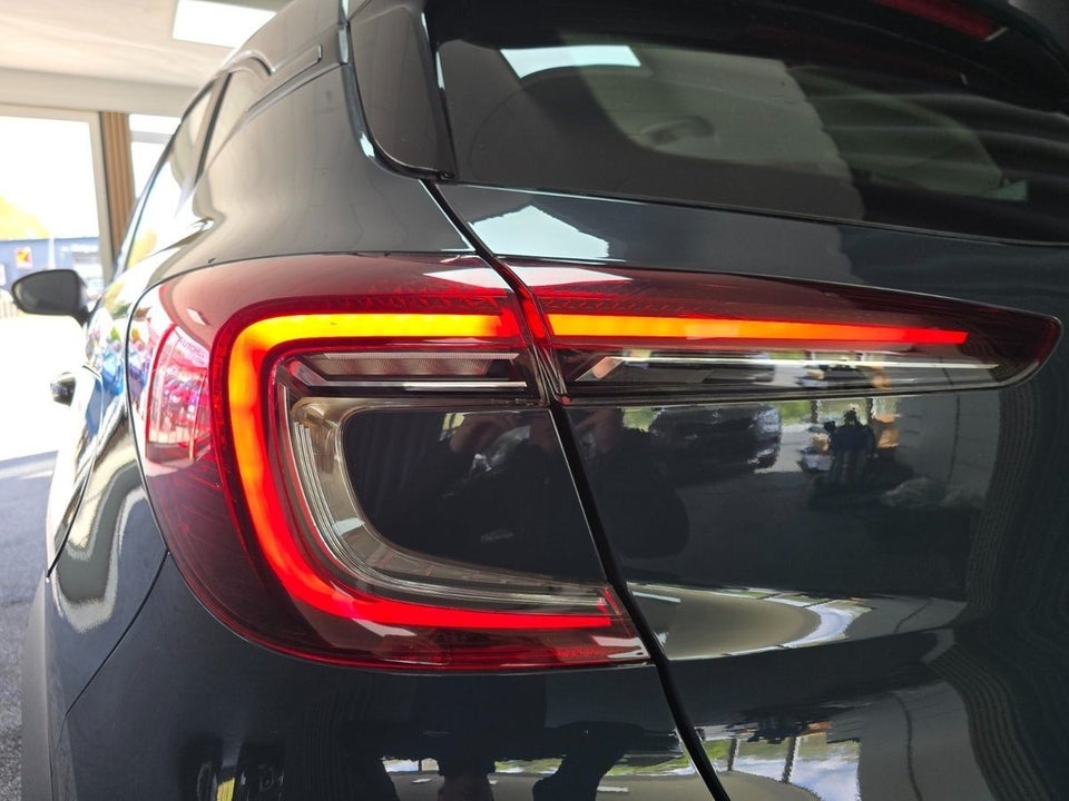 Renault Captur 1,6 E-Tech Zen 5d