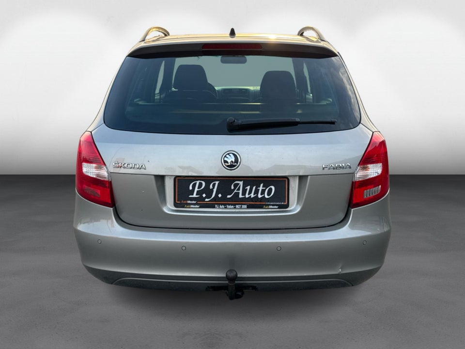 Skoda Fabia 1,6 TDi 90 Ambiente Combi 5d