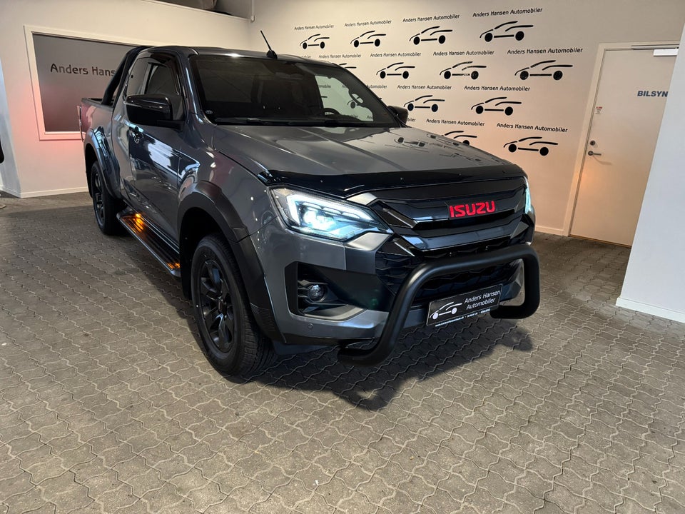 Isuzu D-Max 1,9 TD 163 Ext. Cab Exclusive aut. 4d